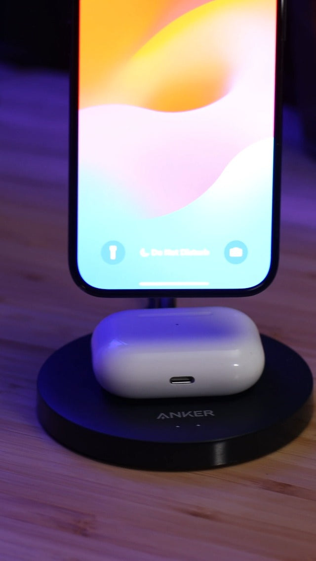 Anker MagGo 2-in-1 MagSafe Compatible Qi2 15W Wireless Charging Stand