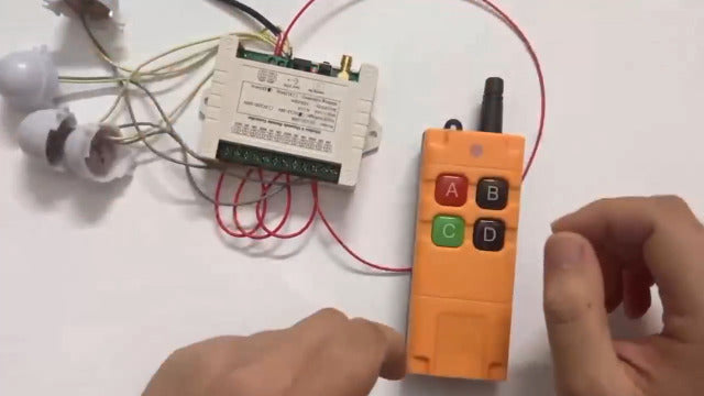 Remote Control Switch DC 12V 24V 36V 10A 4CH 433Mhz 600ft Long Range Wireless Relay Switch for Garage Door, Industrial Control, Household Control etc