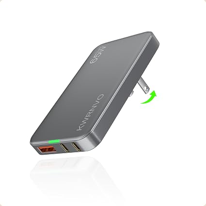 Flat USB Wall Charger, GaN Charger 3 Ports with 2×Type-C and 1×USB-A Ports, Ultra-Slim Fast Wall Plug for MacBook Pro/Air, Pixelbook, iPad Pro, iPhone17/ 16/15/14 Grey