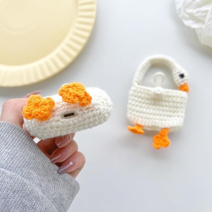 SGVAHY Furry Case for AirPods 1/2, Funny Cute 3D Cartoon Plush Design Duck Soft Warm Fluffy Cover Keychain Anti-Fall Protective Case Women Girls