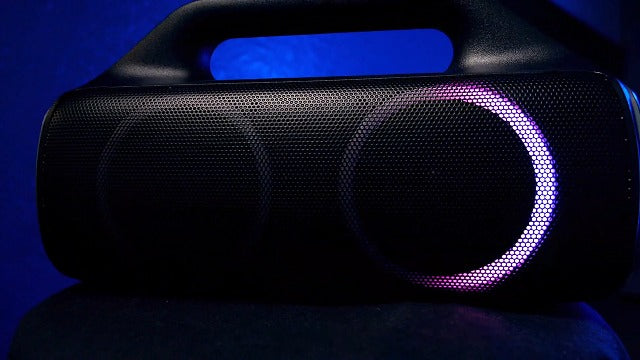 Outdoor Bluetooth Speaker: 80W Peak, 20H, IP67 Water - Image 8