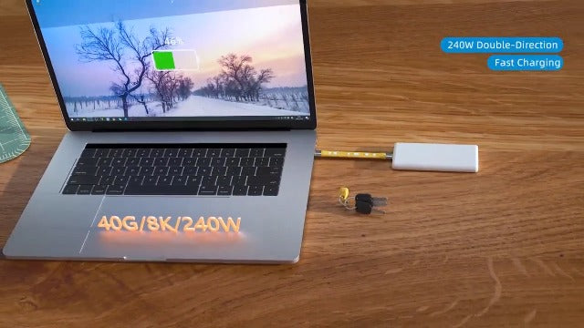 240W Short USB-C Cable with USB4 40Gbps Data Transfer - Image 8