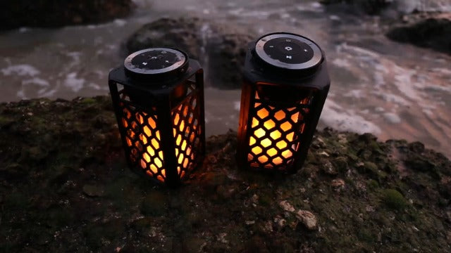 Outdoor Bluetooth Speakers, Led Flame Torch Lantern, Waterproof Wireless Speaker with Wall Mount/Stake/Hook, Camping Patio Accessories, 10W Stereo Sound, BT5.0, Cool Gadgets for Porch Garden Party