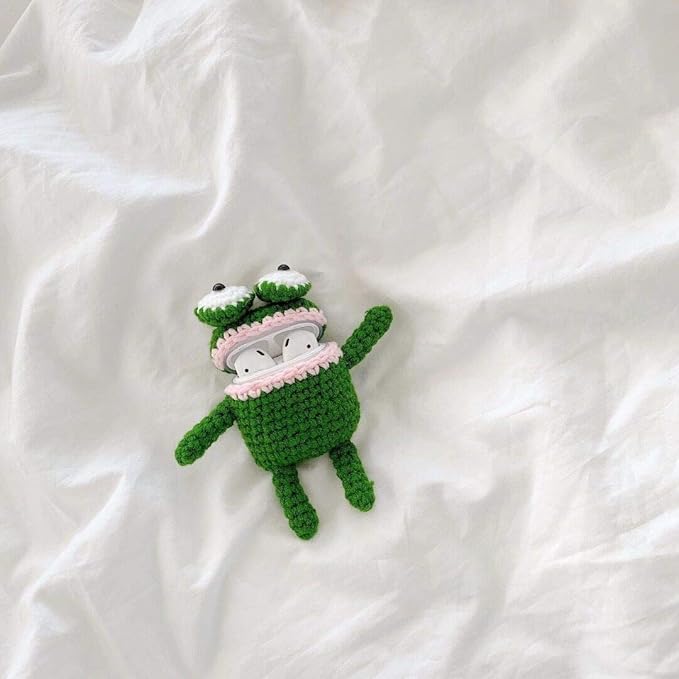 Yatchen Plush Frog Case Compatible with AirPods 1&2, Creative Cute 3D Cartoon Fur Knitted Frog Design Funny Cover with Keychain Protector for Women Girls
