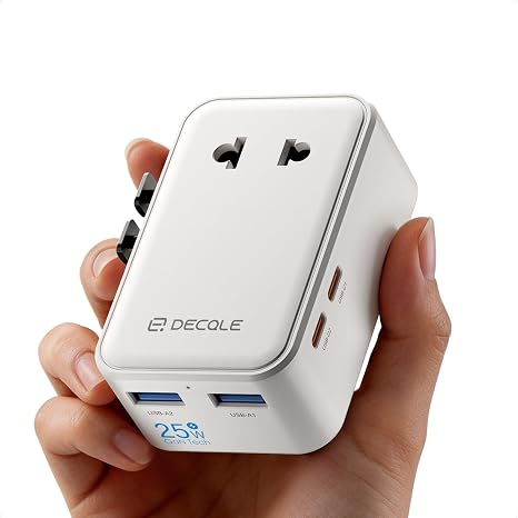 “Air” Universal Travel Adapter 2 USB-C＆ 2 USB-A Cover 200+ Countries