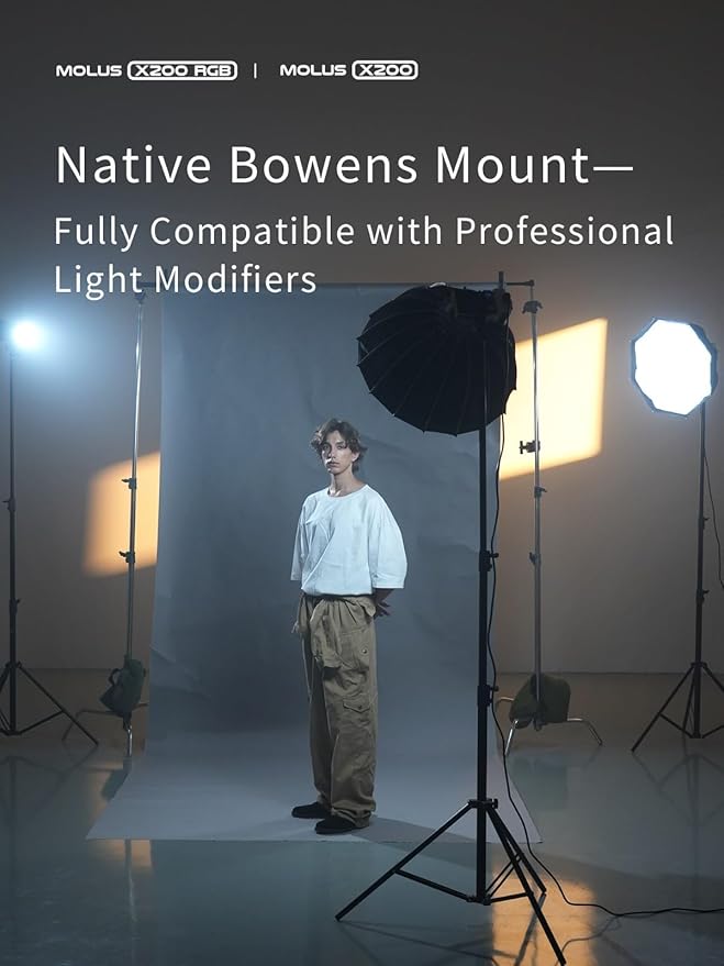 ZHIYUN MOLUS X200 Standard 200W Video Light Supports V-Mount Battery, HUB Expansion, and PD Power Photography Lighting 2700K-6500K CRI≥95 TLCI≥97 Only 800g for Tiktok