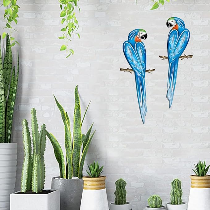 EiGreen Metal Bird Wall Art Decor 3D Outdoor parrot Sculpture, Hanging Garden Metal Wall Decor Suitable for Gardens Fence Patio Living Room Bedroom Yard Gift