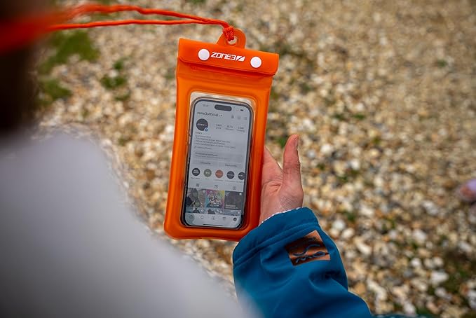 ZONE3 Buoyancy Waterproof Phone Pouch