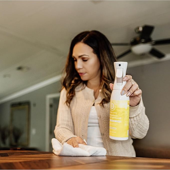 Multi-Surface Cleaner & Degreaser - Home and Kitchen degreasing, Spray for Glass, Countertops, Appliances, and Floors - Eco-Friendly Effective Cleaner & Degreaser (Lemongrass)