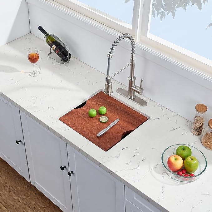 Undermount Kitchen Sink, 18 x 18 x 10 Inch Sink Kitchen 16 Gauge Stainless Steel Kitchen Sinks Single Bowl Workstation Sink with Cutting Board