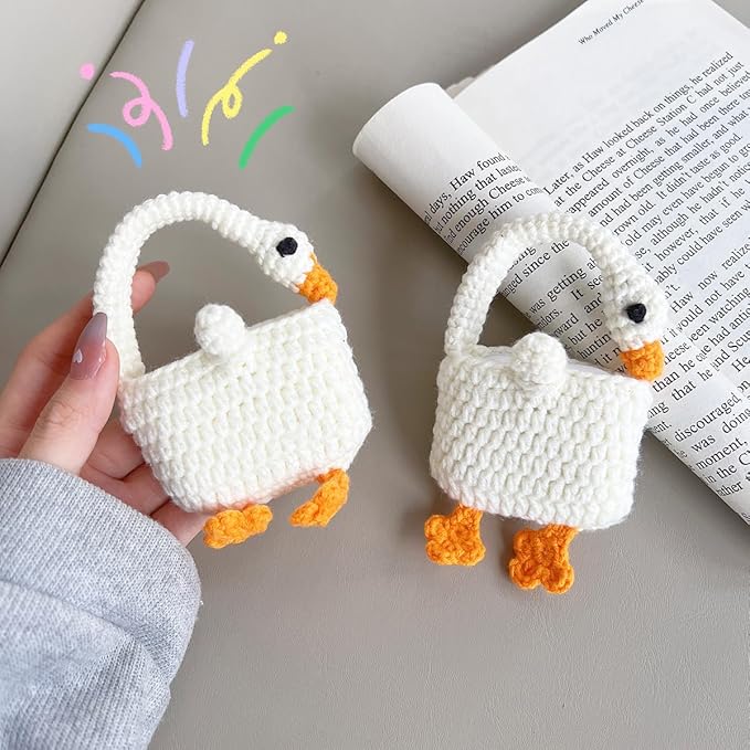 Yatchen Plush Case Compatible with AirPods 1&2, Kawaii Cute 3D Cartoon Fur Duck Design Funny for Airpods 2nd 1st Generation Cover with Keychain Protective Case for Women Girls