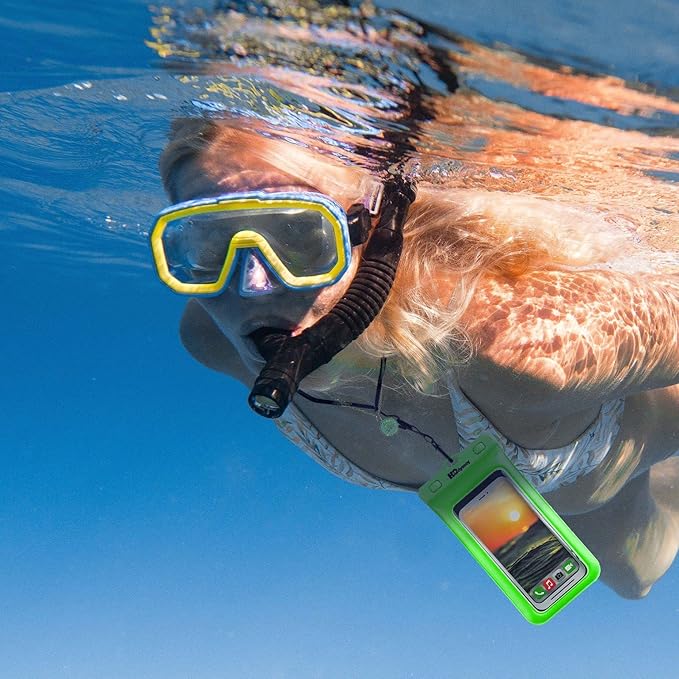H2ODYSSEY Waterproof Phone Case and Lanyard - Excellent Waterproof Protection - Floats in The Water -Lanyard for Beach Kayak Travel - Universal Size - Green