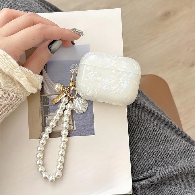 Cute Case for Airpods Pro 3 (2025), Bling Shell Pattern Soft TPU Protective Cover with Luxury Pearl Shell Keychain for Apple Airpods Pro 3 Charging Case, Colorful