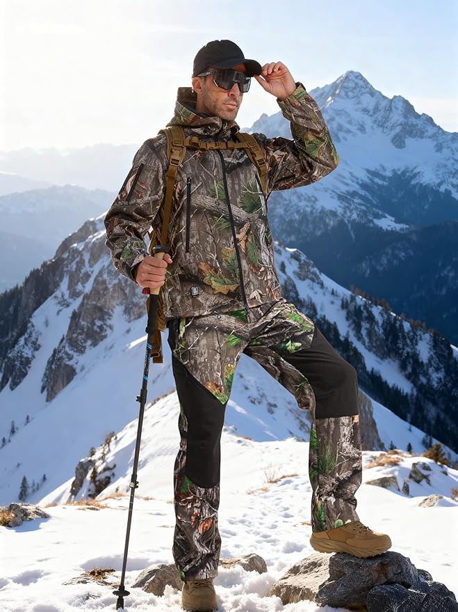 FREE SOLDIER Men's Fleece Lined Outdoor Cargo Hiking Pants Water Repellent Softshell Snow Ski Pants with Zipper Pockets